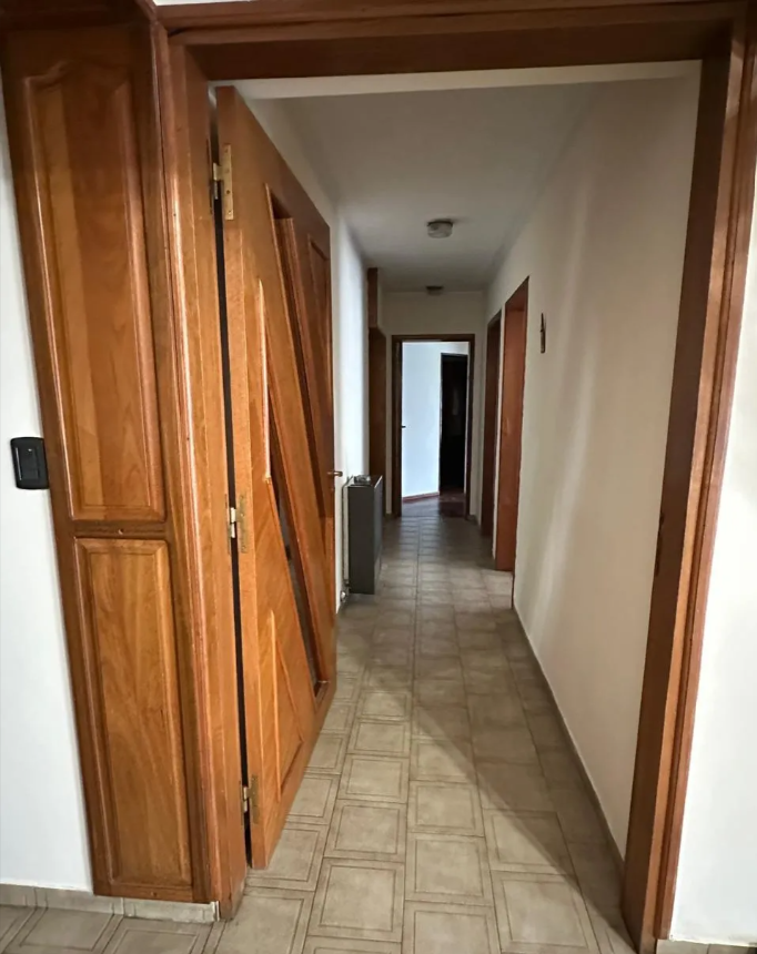 Casa con pileta en Barrio Los Plátanos