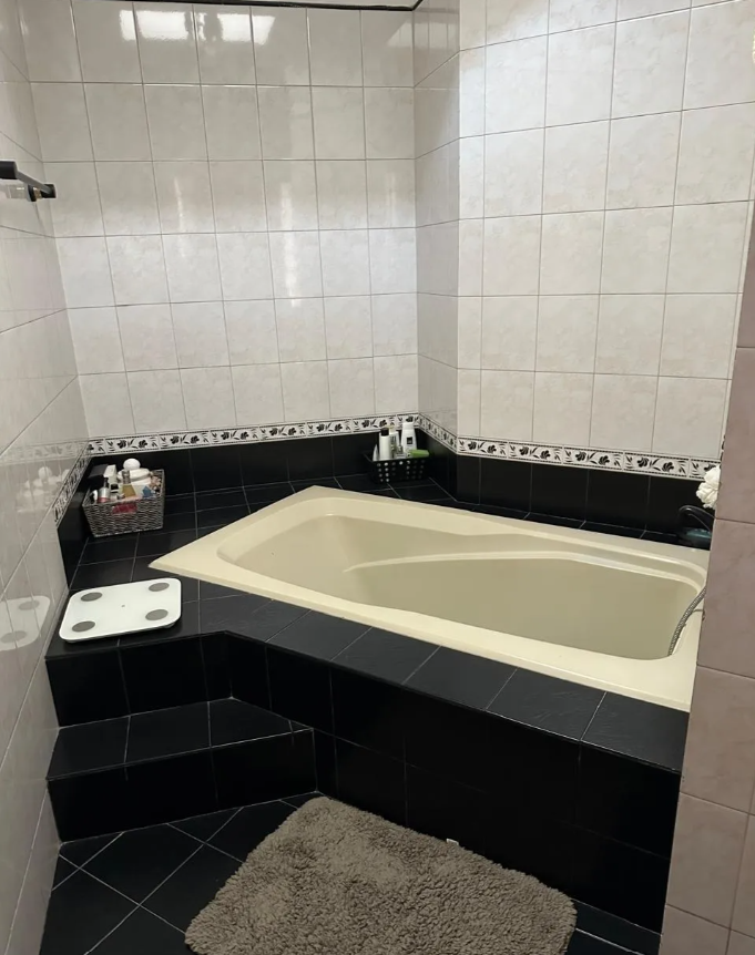 Casa con pileta en Barrio Los Plátanos